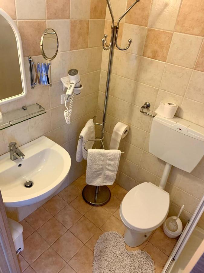 Da Giusy Hotel Stresa Luaran gambar